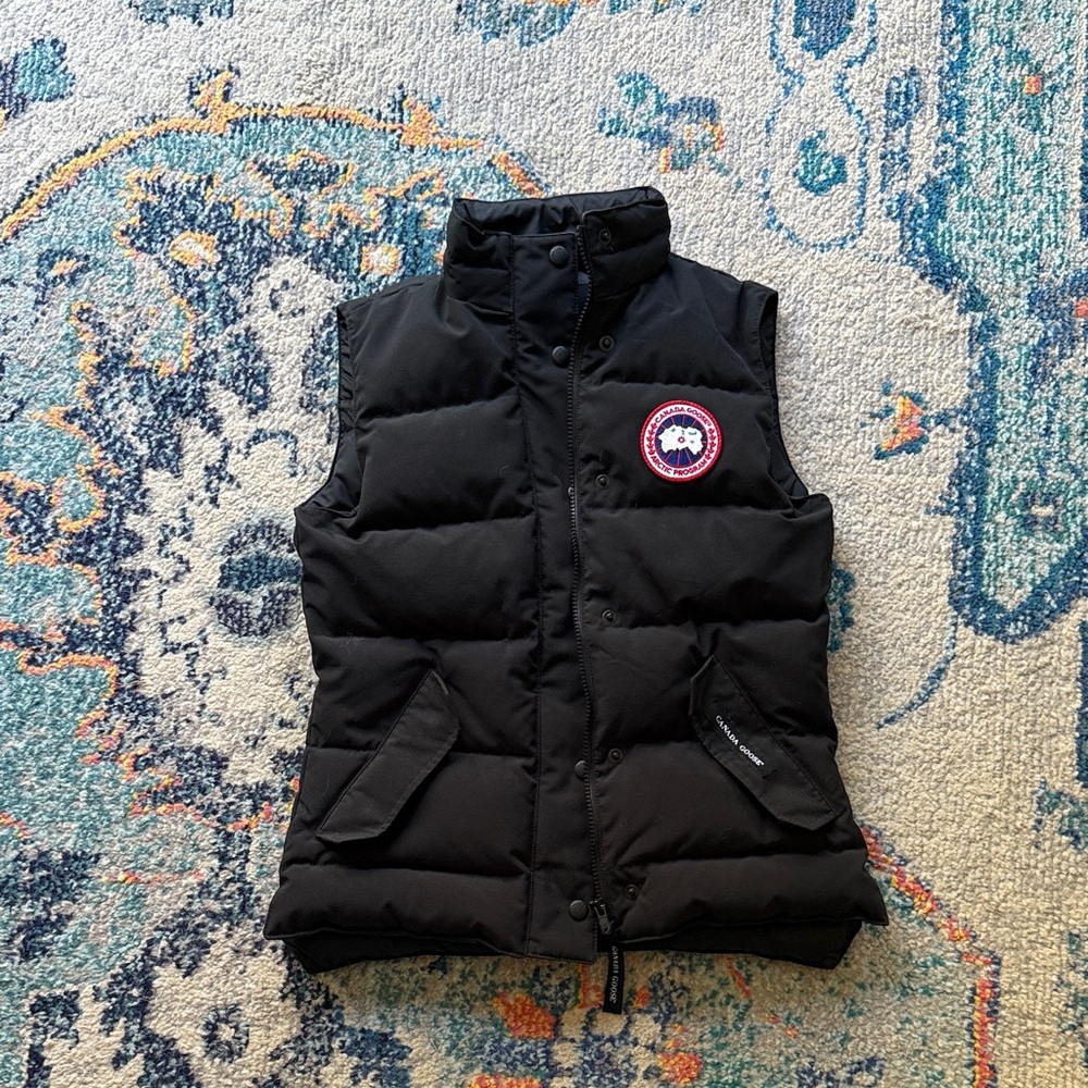 Canada Goose Black Puffer Vest